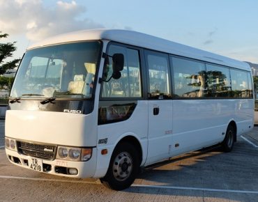 星輝旅運小型豪華旅遊巴士